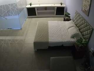 voyeurcam-jb-office-1