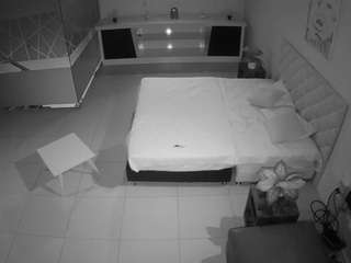 voyeurcam-jb-office-1 webcam model