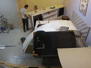 voyeurcam-jb-office-1