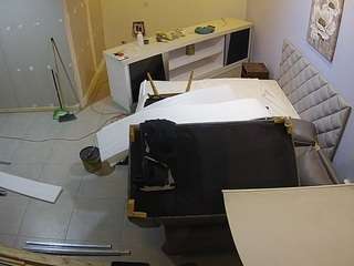 voyeurcam-jb-office-1