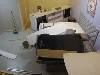 voyeurcam-jb-office-1