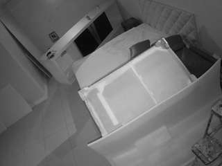 voyeurcam-jb-office-1