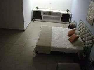 voyeurcam-jb-office-1