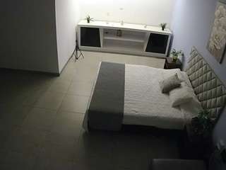 voyeurcam-jb-office-1