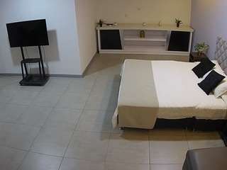 voyeurcam-jb-off... Live Webcam on CamSoda