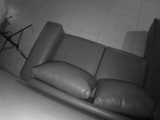 voyeurcam-jb-office-1