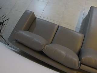 voyeurcam-jb-office-1