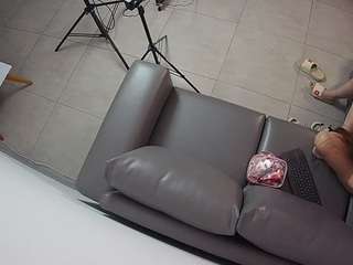 voyeurcam-jb-office-1