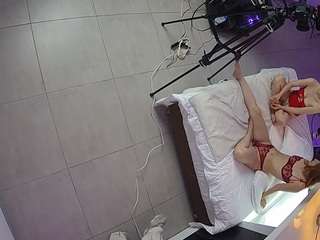 voyeurcam-jb-office-1