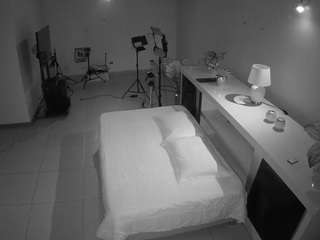 voyeurcam-jb-office-1 live cam profile