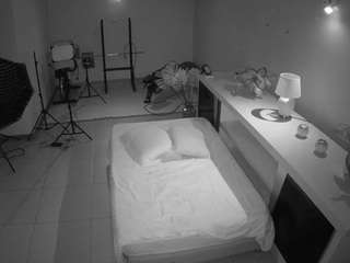 voyeurcam-jb-office-1 live cam profile