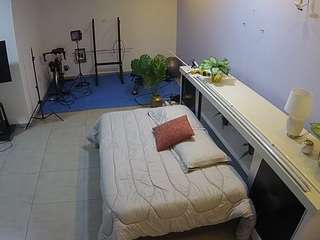 voyeurcam-jb-office-1 live cam profile