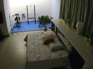 voyeurcam-jb-office-1 live cam profile