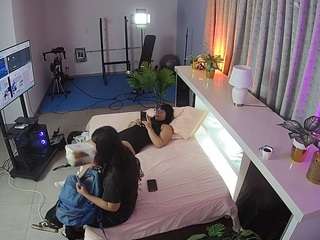 voyeurcam-jb-office-1