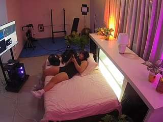 voyeurcam-jb-office-1