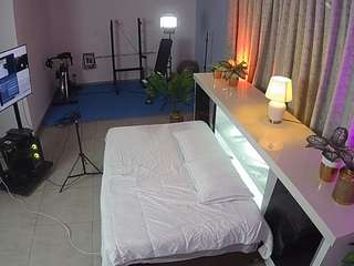 voyeurcam-jb-off... Live Webcam on CamSoda