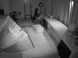 voyeurcam-jb-office-1 webcam