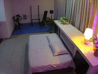 voyeurcam-jb-office-1