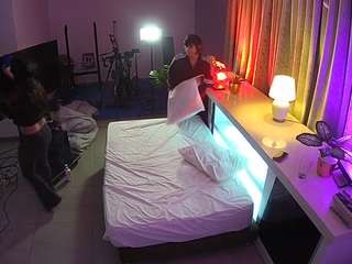 voyeurcam-jb-office-1 webcam