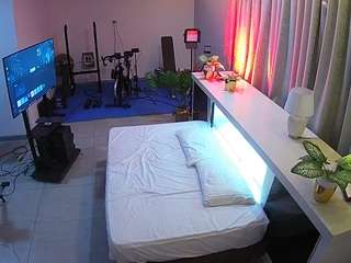 voyeurcam-jb-office-1