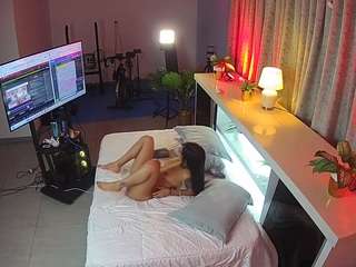 voyeurcam-jb-office-1