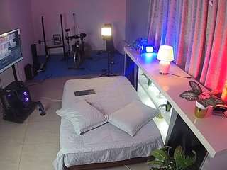 voyeurcam-jb-office-1