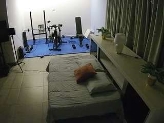voyeurcam-jb-office-1