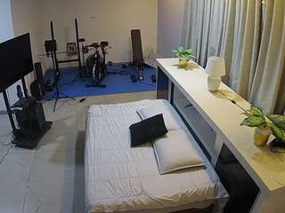 voyeurcam-jb-off... Live Webcam on CamSoda