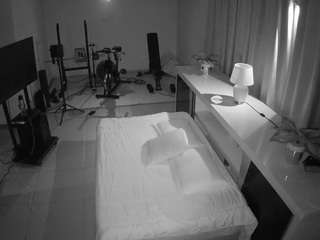 voyeurcam-jb-off... Live Webcam on CamSoda