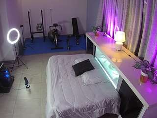 voyeurcam-jb-office-1