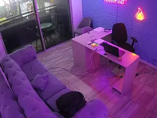 Office 1's Live Sex Cam Show