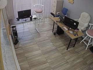 voyeurcam-jb-office-2