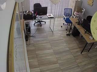 voyeurcam-jb-office-2