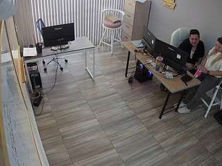 voyeurcam-jb-office-2