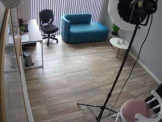 Voyeur Pool camsoda voyeurcam-jb-office-2