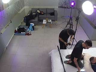 voyeurcam-jb-office-2