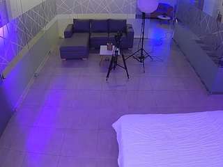 voyeurcam-jb-office-2