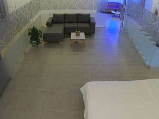 voyeurcam-jb-office-2