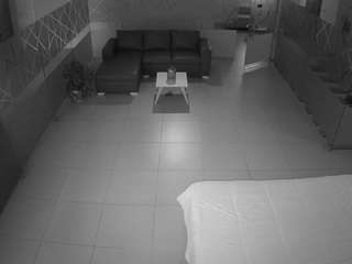 voyeurcam-jb-office-2