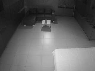 voyeurcam-jb-office-2