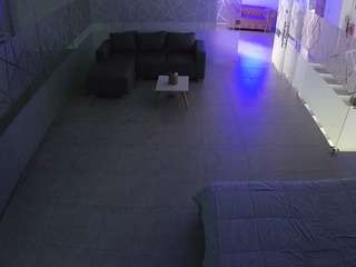 voyeurcam-jb-office-2