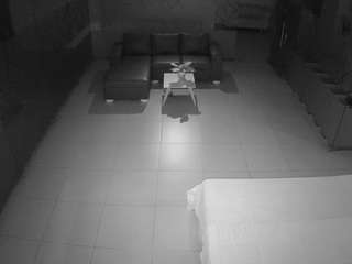 voyeurcam-jb-office-2