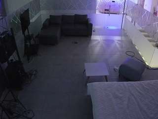 voyeurcam-jb-office-2