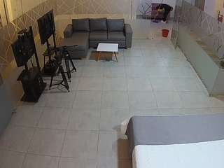 voyeurcam-jb-office-2