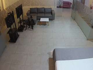 voyeurcam-jb-office-2
