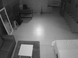 voyeurcam-jb-office-2