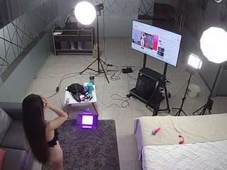 voyeurcam-jb-off... Live Webcam on CamSoda