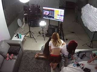 voyeurcam-jb-office-2 camsoda