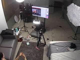 voyeurcam-jb-office-2 camsoda