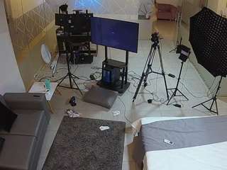 voyeurcam-jb-office-2 camsoda